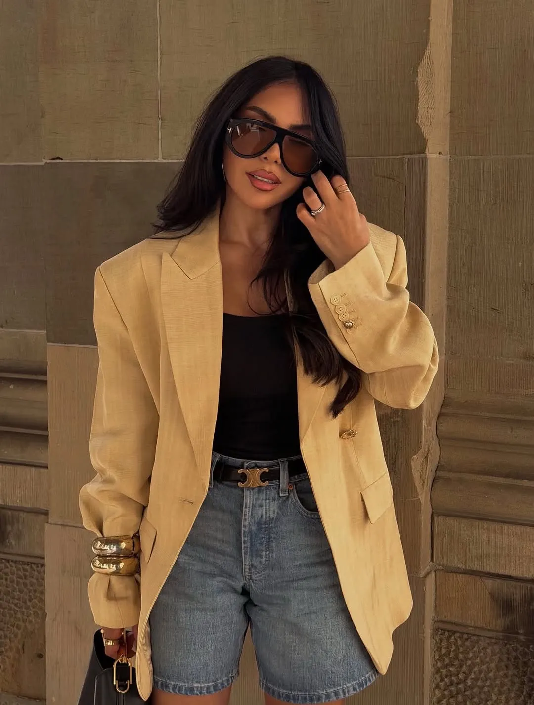 Mustard Blazer and Columns, Clothing scene in ClothesLook